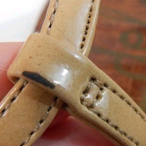 Sam Edelman Gigi Tan Patent T Strap Sandals - Picture 3 of 4